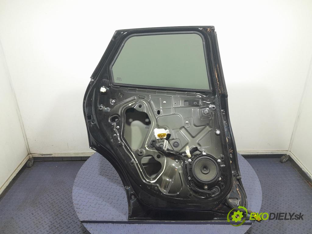 Renault Captur 2014 dveře Zad: Vlevo, odjet: 