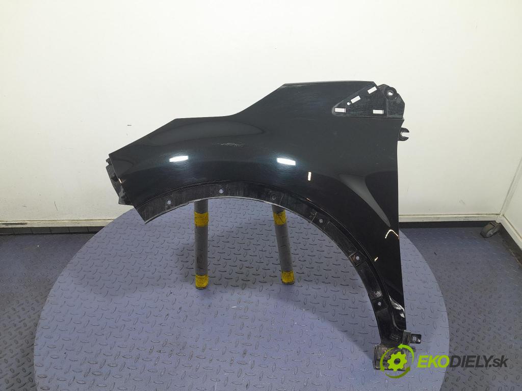 Renault Captur 2014 blatník Predné Vľavo: