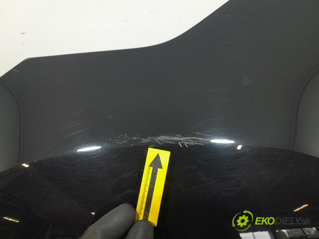 Renault Captur 2014 blatník Predné Vľavo: