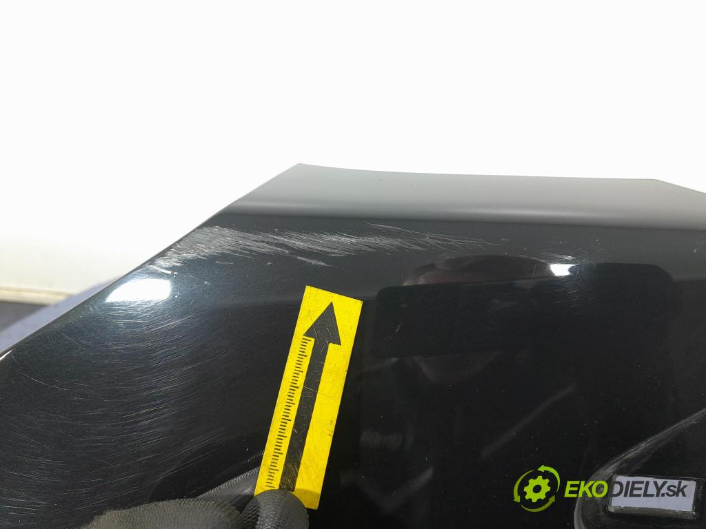 Renault Captur 2014 blatník Predné Vľavo: