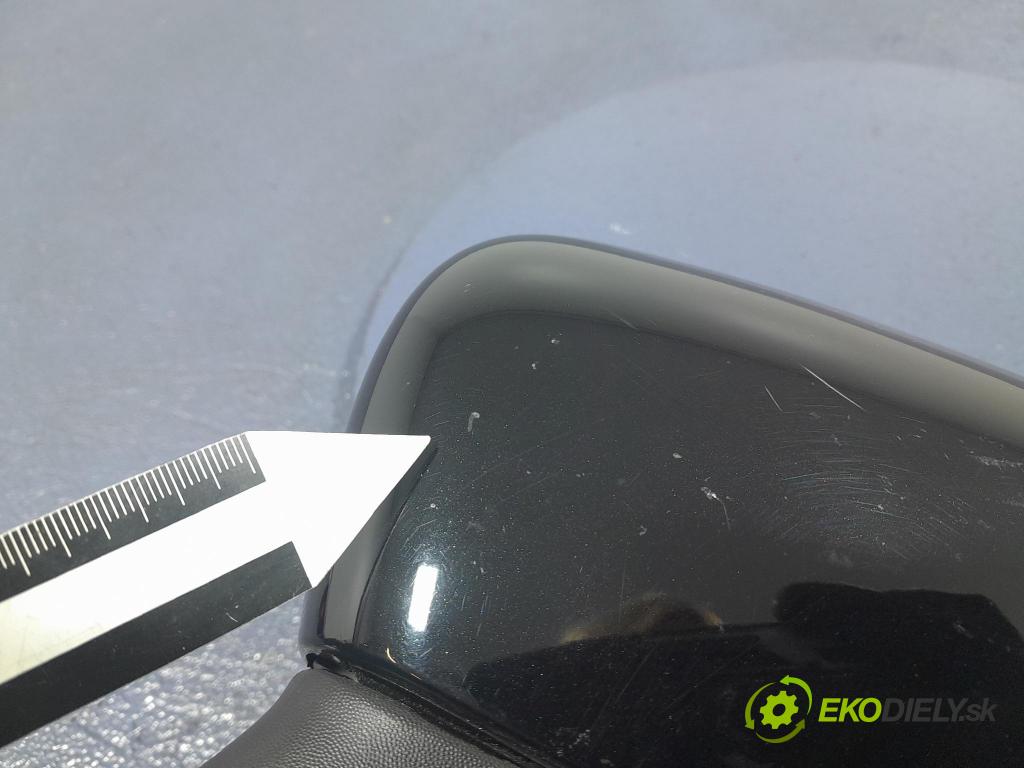 Renault Captur 2014 zpětné zrcátko Vlevo, odjet: