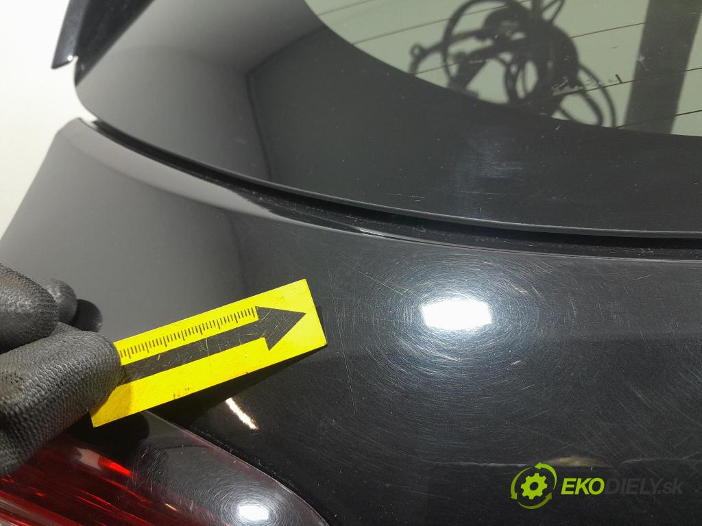 Renault Captur 2014 zadna dveře kufra: kufra: