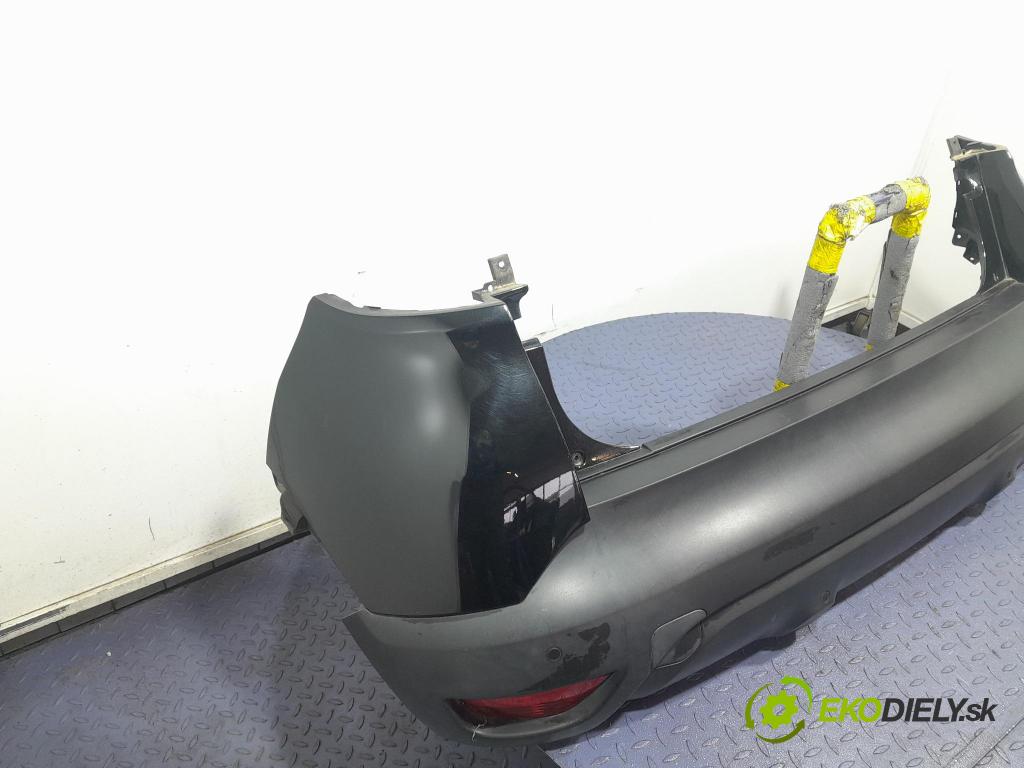 Renault Captur 2014 nárazník Zad: