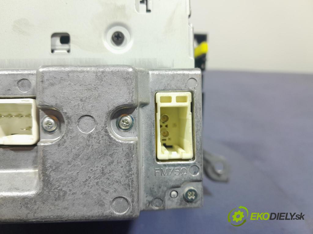 Toyota Avensis 2011 Radio I Navigace: 86120-05151