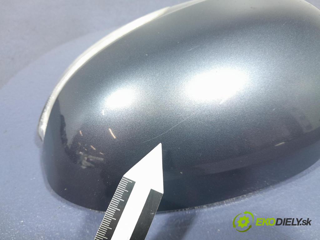 Toyota Avensis 2011 zpětné zrcátko Vlevo, odjet: