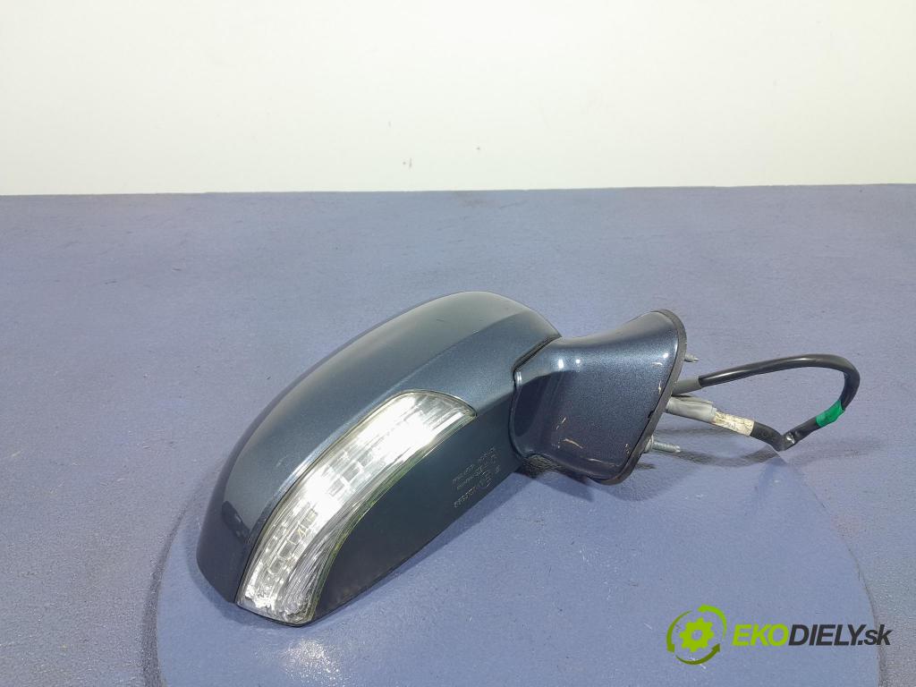 Toyota Avensis 2011 zrkadlo pravé