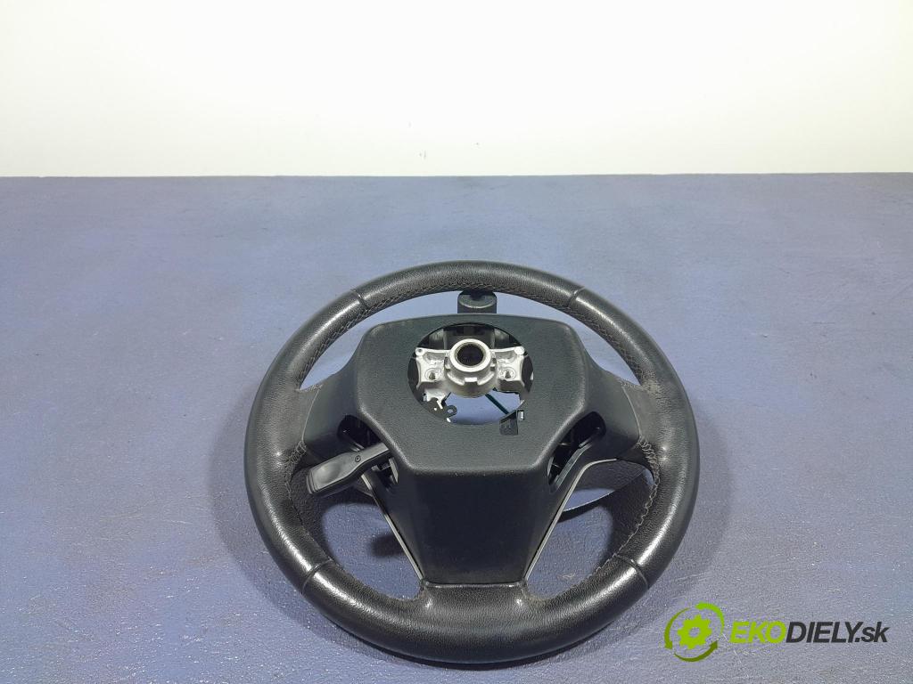 Toyota Avensis 2011 volant 45100-05671