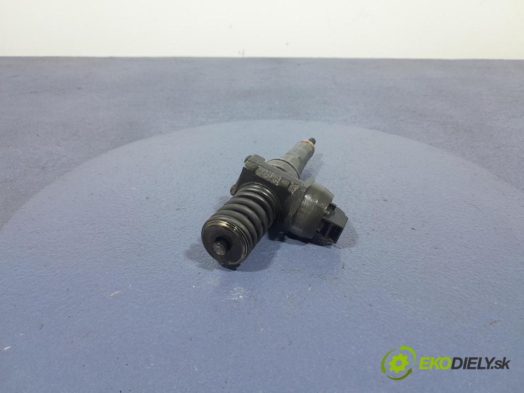 Vw Passat 2006 vstrek 038130073AG