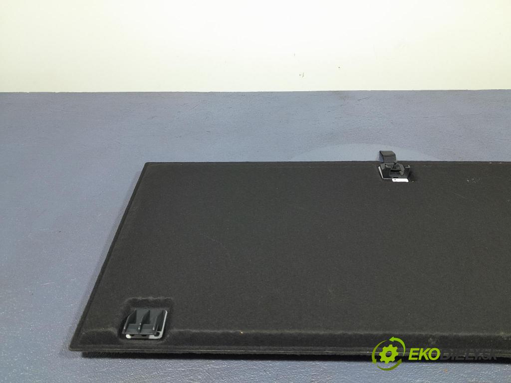 Toyota Avensis 2011 koberec do auta 58410-05021-C1