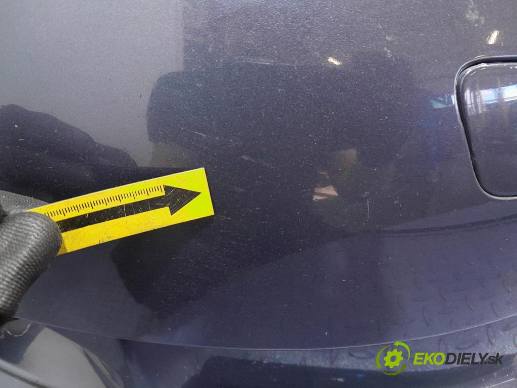 Toyota Avensis 2011 nárazník Predné