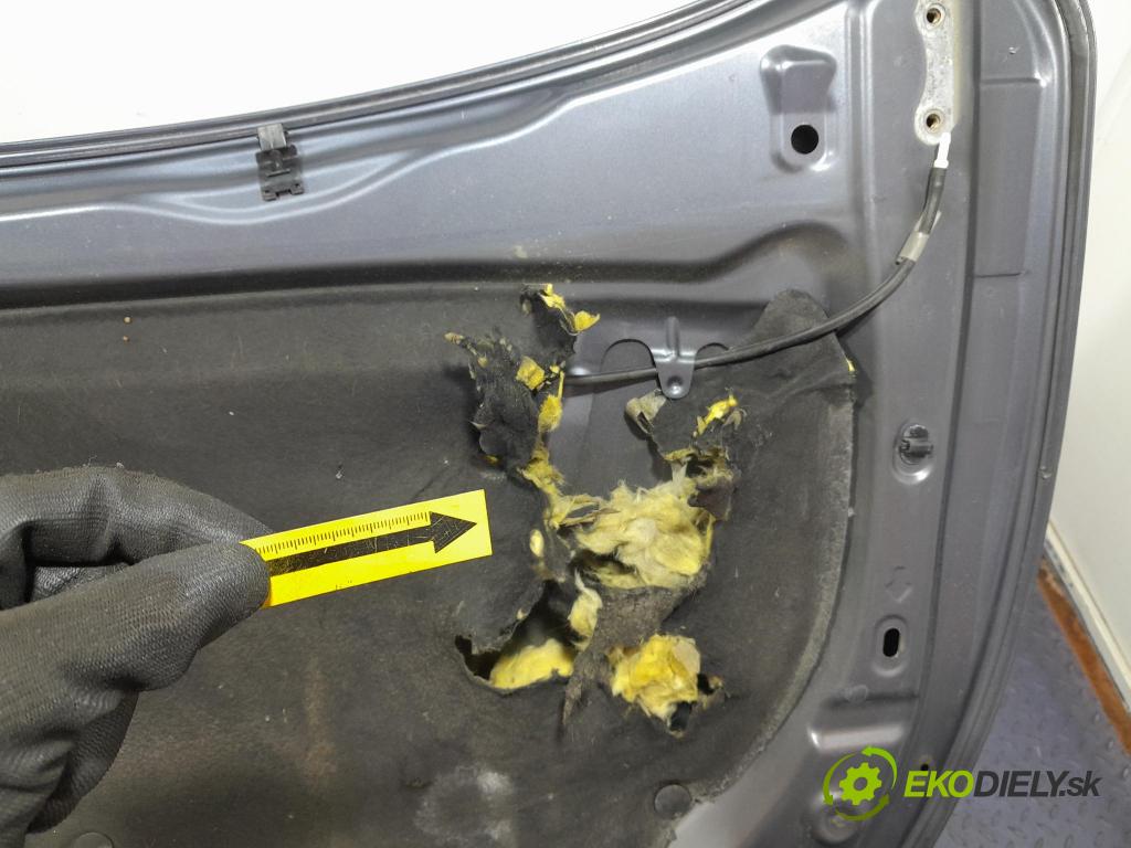 Toyota Avensis 2011 kapota přední: 