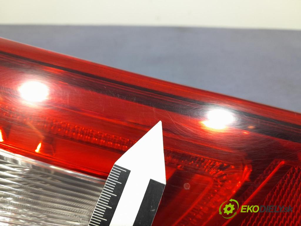 Nissan Qashqai 2017 svetlo / reflektor zad ľavá Vnútri: 265554EA5C