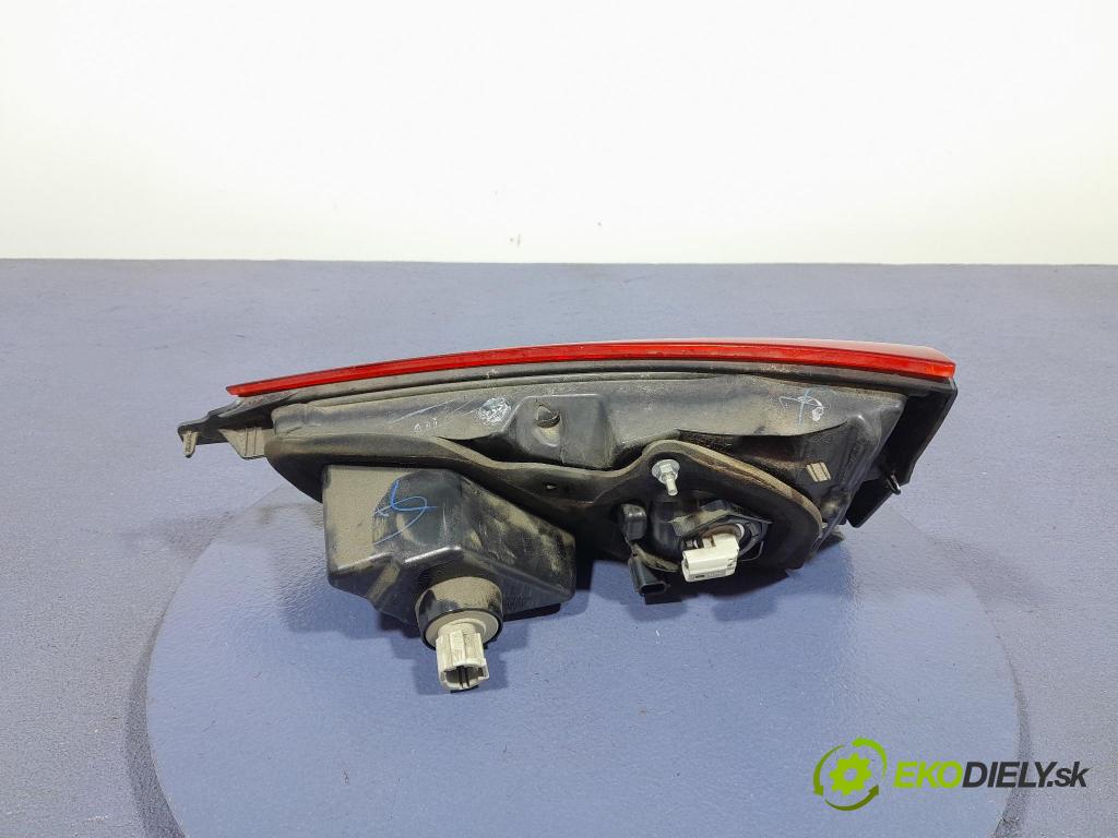 Nissan Qashqai 2017 svetlo / reflektor zad ľavá Vnútri: 265554EA5C