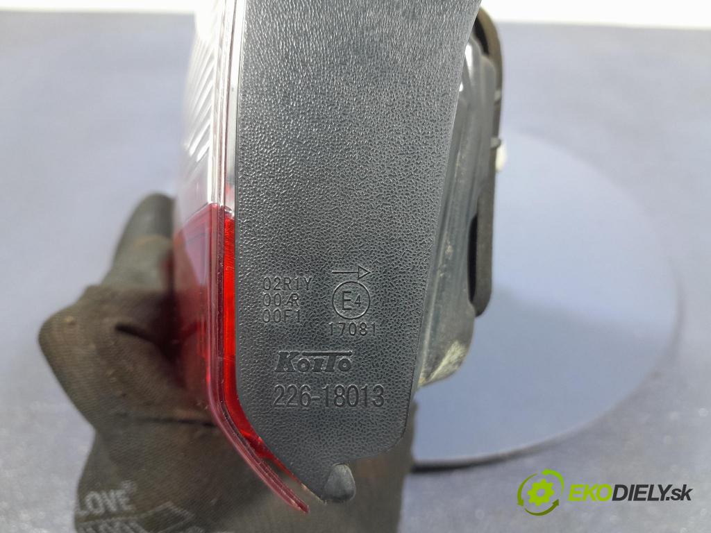 Nissan Qashqai 2017 svetlo / reflektor zad Prava: Vnútri: 265504EA5C