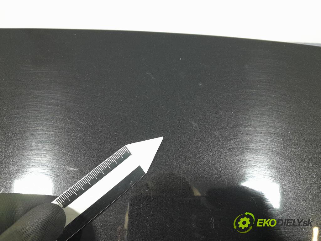 Nissan Qashqai 2017 Spoiler: 960304ES