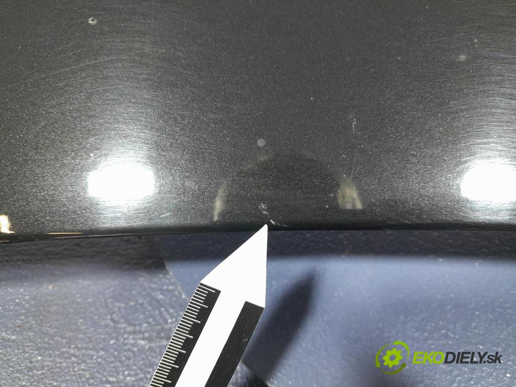 Nissan Qashqai 2017 Spoiler: 960304ES