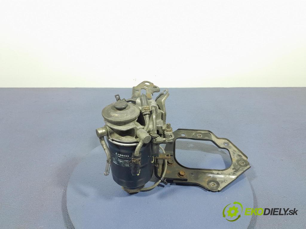 Toyota Avensis 2011 obal Filtre: paliva