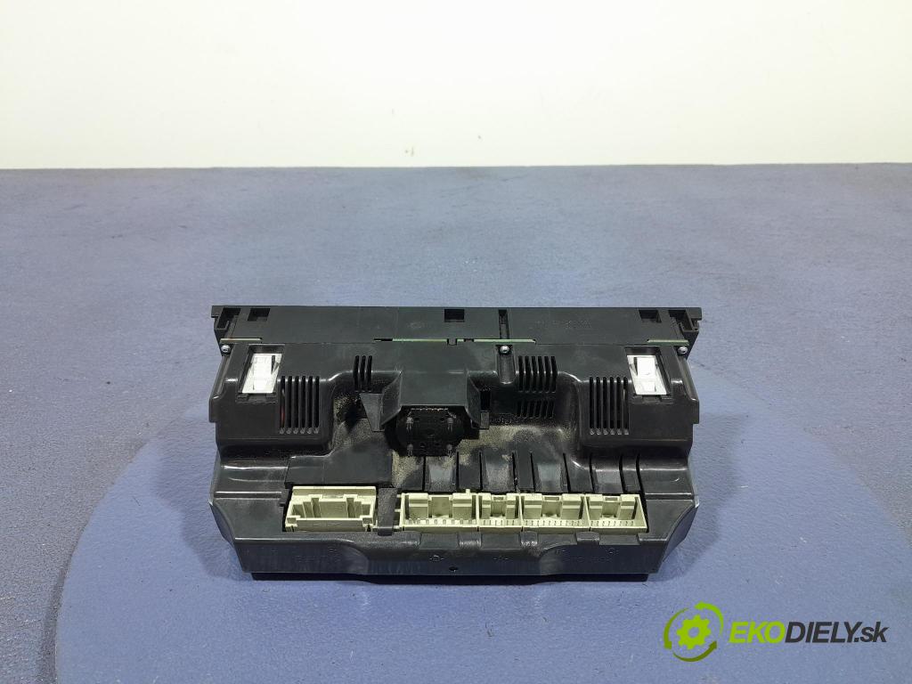 Audi A6 2008 prepínač Klimatizácia: Prúd vzduchu: 4F1820043AG