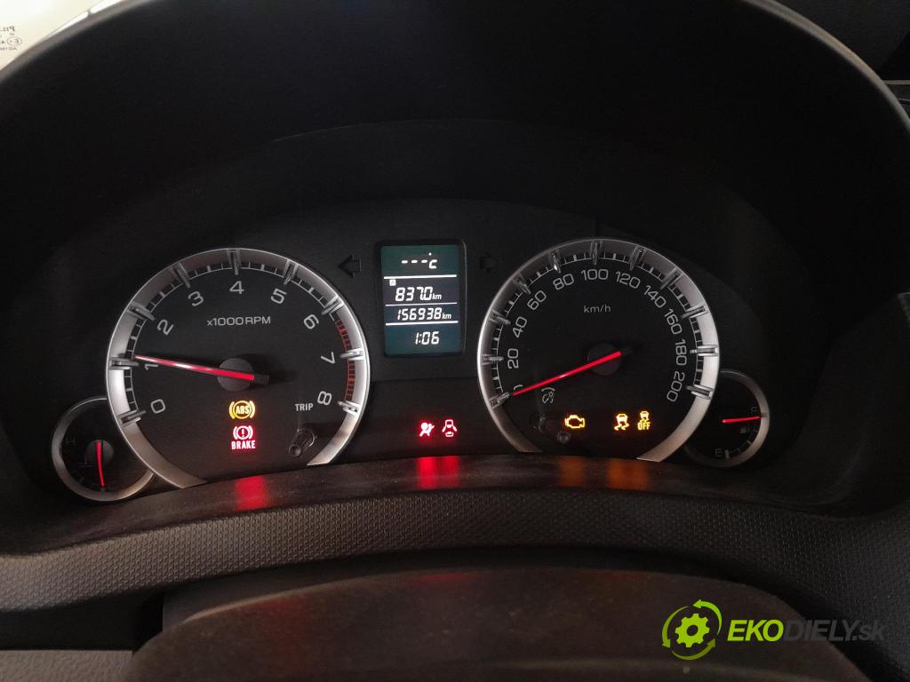 Suzuki Swift 2012 prístrojovka/ budíky 