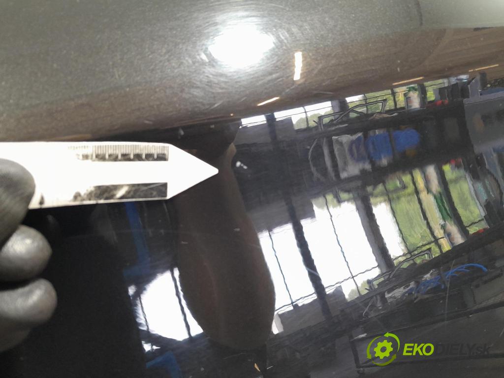Nissan Qashqai 2017 dvere zad pravé