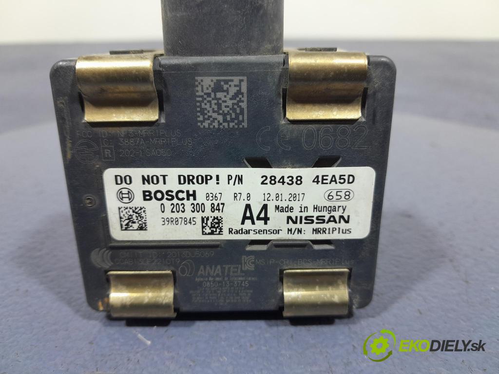 Nissan Qashqai 2017 Radar: 284384EA5D