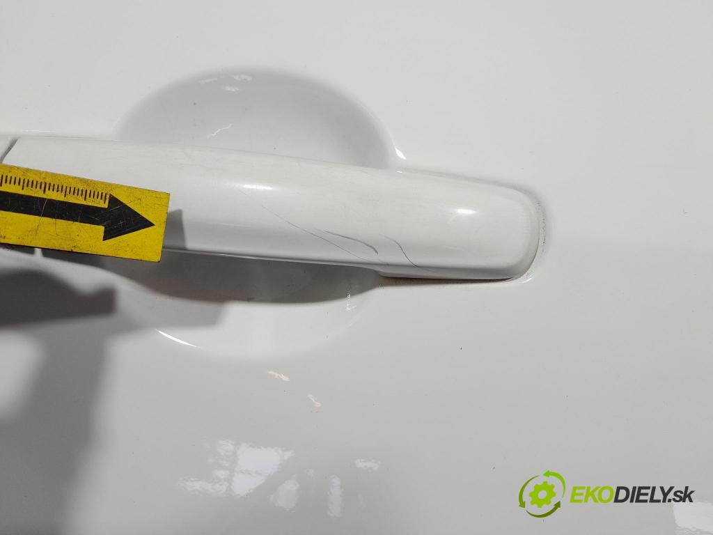 Suzuki Swift 2012 dvere Predné pravé