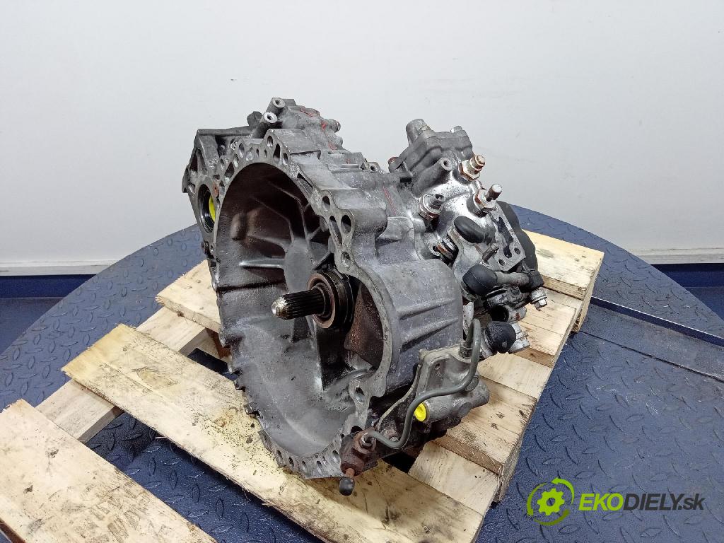 Toyota Avensis 2002 prevodovka Manualna