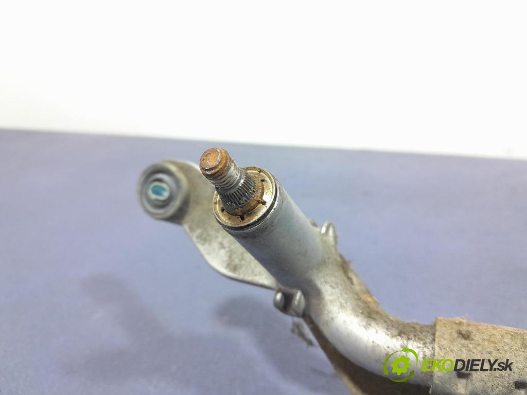 Suzuki Swift 2012 mechanizmus motor: Stierače: Predné 38110-68L00