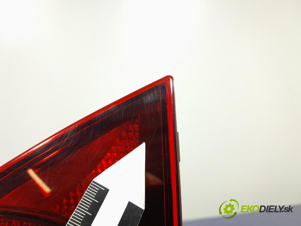 Skoda Citigo 2018 svetlo / reflektor zad Prava: Vonkajsia: 1ST945096F