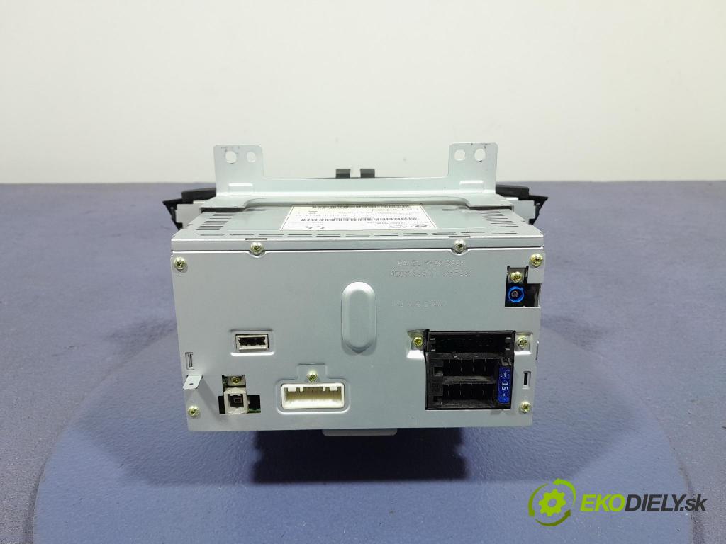 Hyundai Ix35 2011 Radio I Navigácia: 96560-2Y500TAN