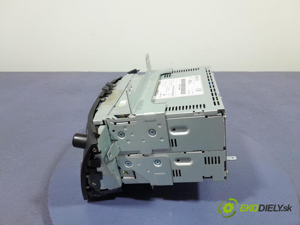 Hyundai Ix35 2011 Radio I Navigácia: 96560-2Y500TAN