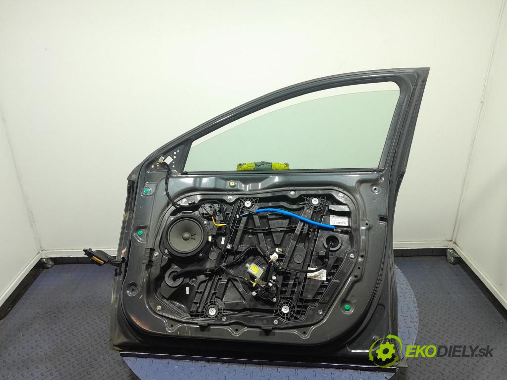 Kia Ceed 0 dveře před prave 