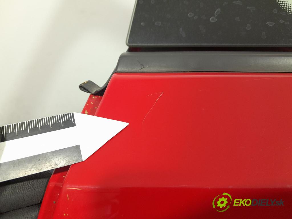 Skoda Citigo 2018 dvere zad Vľavo: