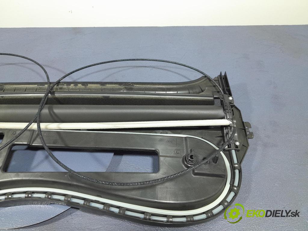 Peugeot 308 2012 Střešní okno: 9675138480