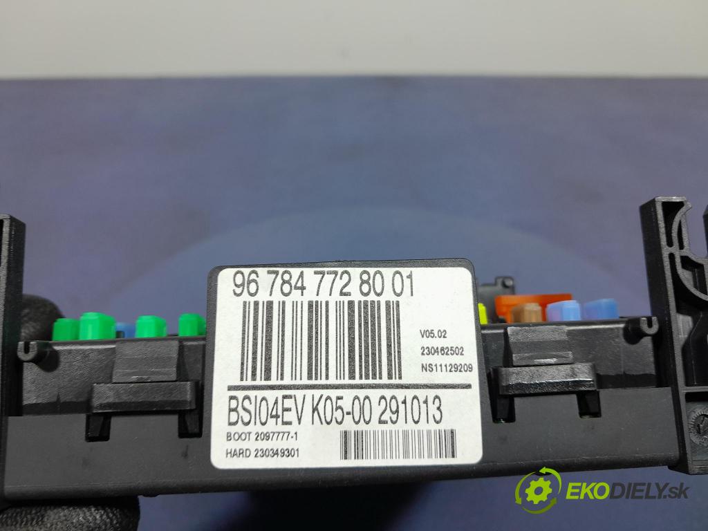 Peugeot 308 2013 skrinka Poistky: 9678477280