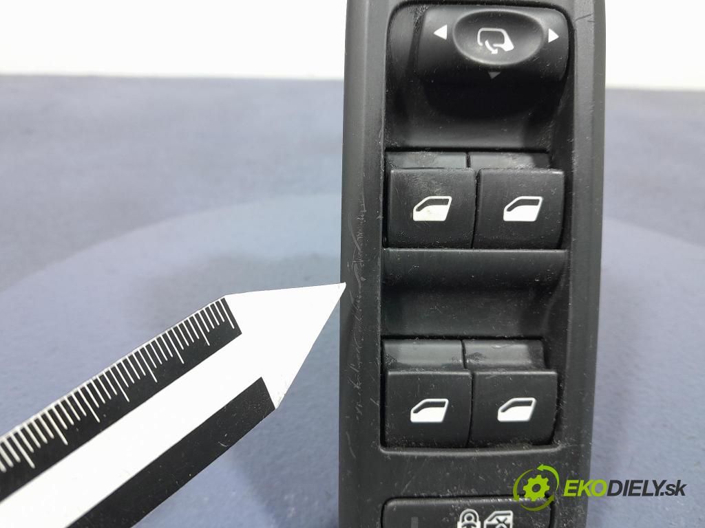 Peugeot 308 2013 prepínač Okná: 96644917XT