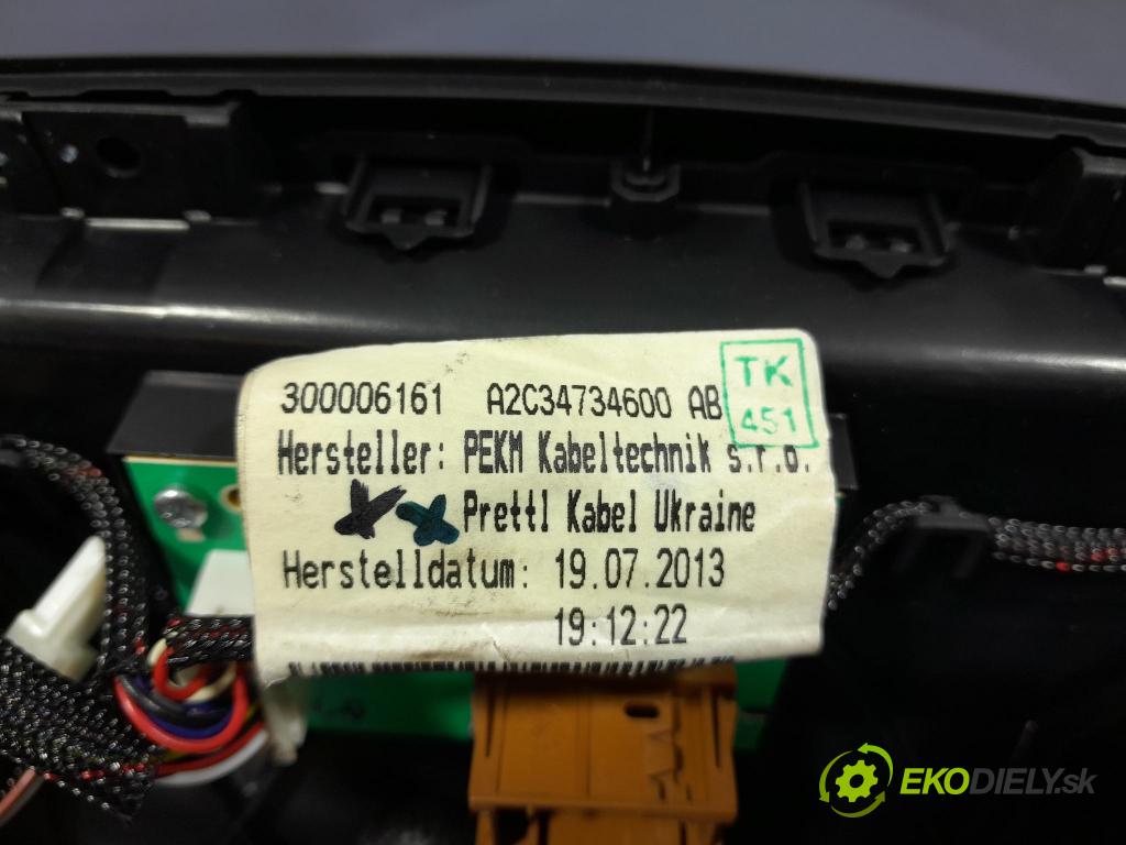 Peugeot 308 2013 displej Radio / GPS 98045605ZD