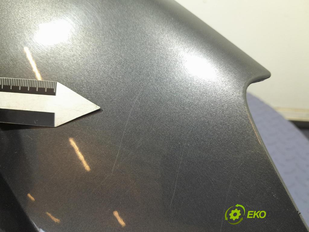 Peugeot 308 2012 blatník Predné v pravo: