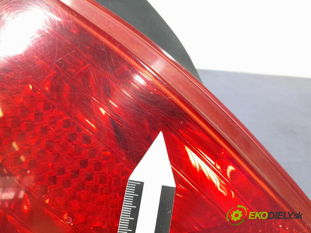 Peugeot 308 2013 svetlo / reflektor zad ľavá Vonkajsia: 9680425780
