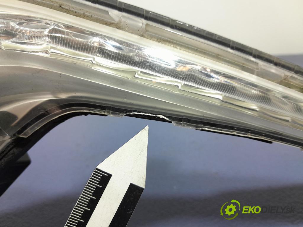 Peugeot 308 2013 Halogen Vľavo: 90001685