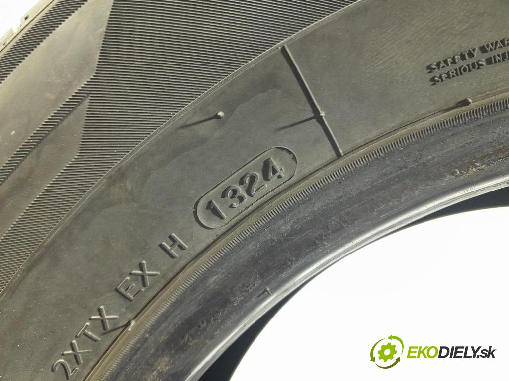 Hyundai Ix35 2011 pneumatika Leto: 8808563456256