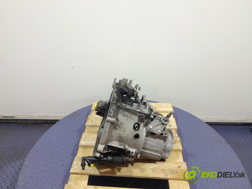 Peugeot 308 2013 prevodovka Manualna 20DM69