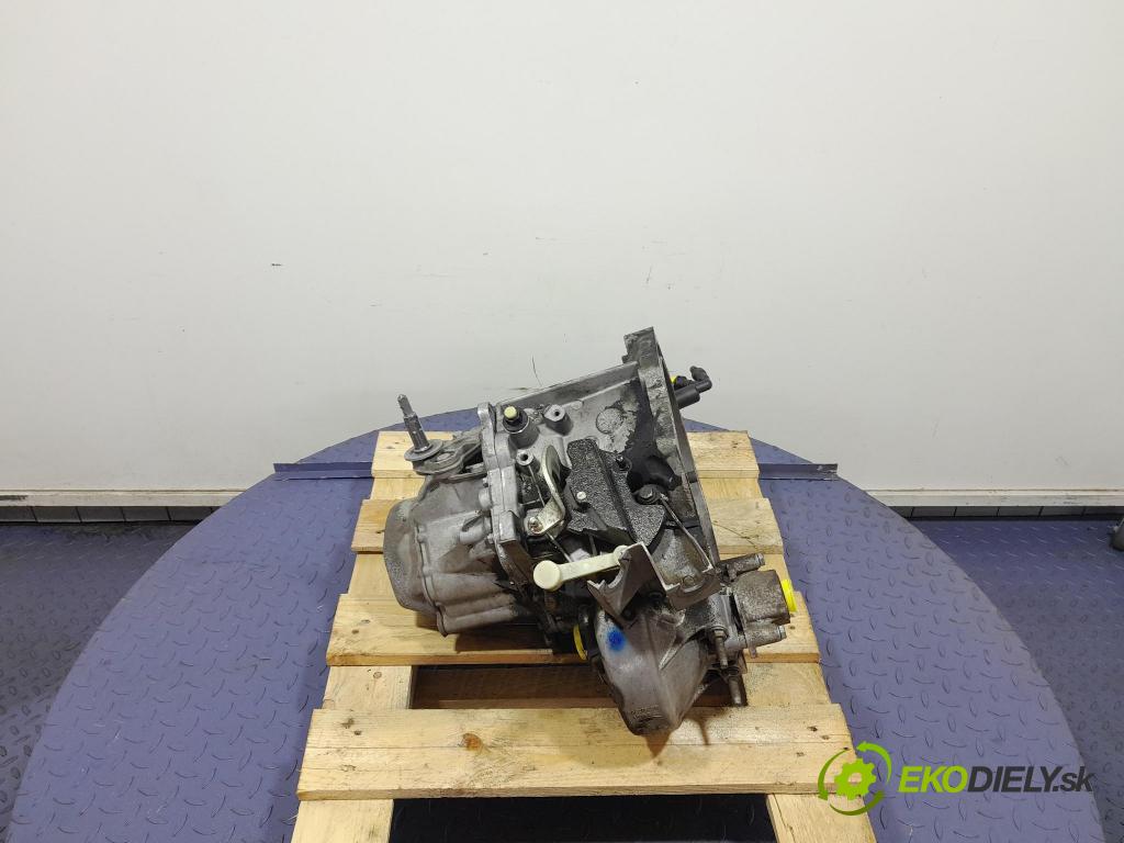 Peugeot 308 2013 prevodovka Manualna 20DM69