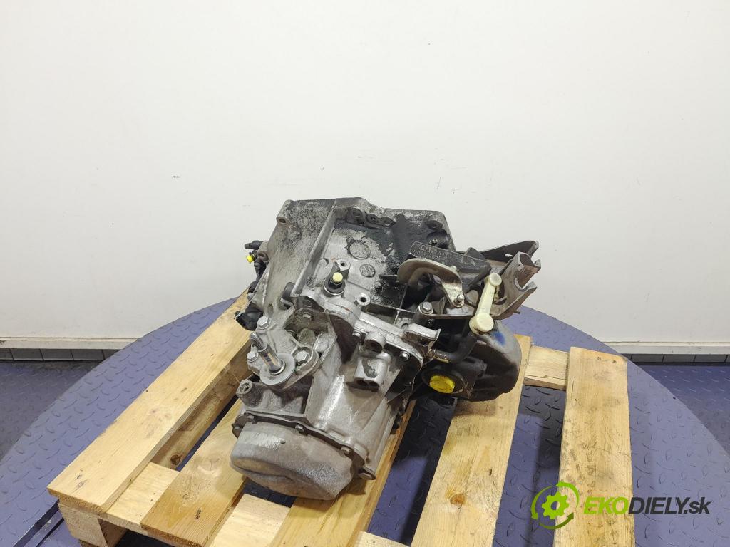 Peugeot 308 2013 prevodovka Manualna 20DM69