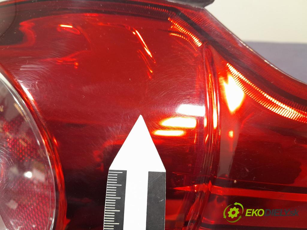 Ford Ka 2015 svetlo / reflektor zad Prava: Vonkajsia: 51793258
