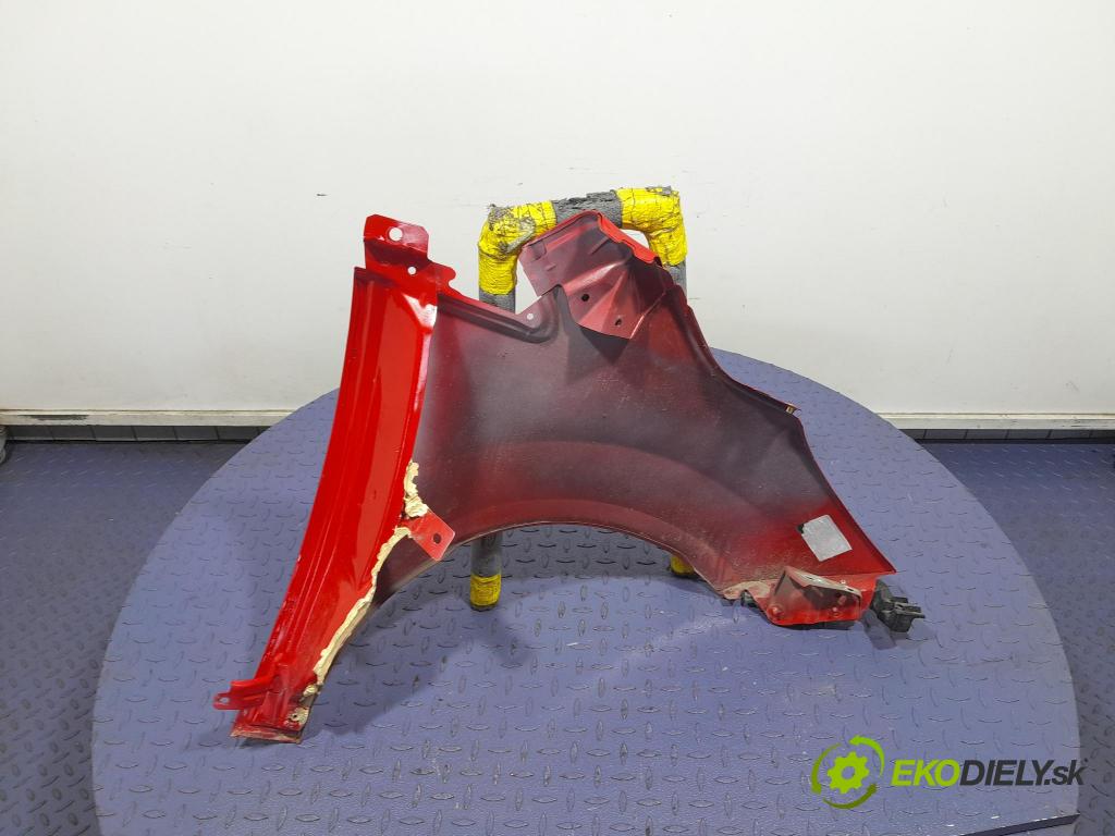 Ford Ka 2015 blatnik před Levý: 