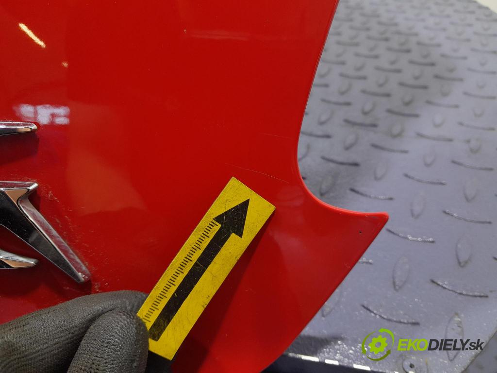 Ford Ka 2015 zadna dveře kufra: kufra: