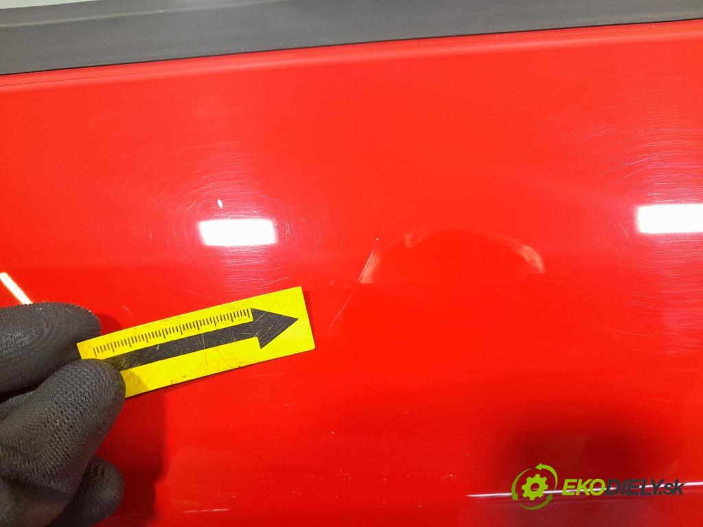 Ford Ka 2015 dvere Predné Vľavo: