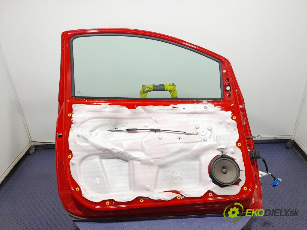 Ford Ka 2015 dveře před Vlevo, odjet: 
