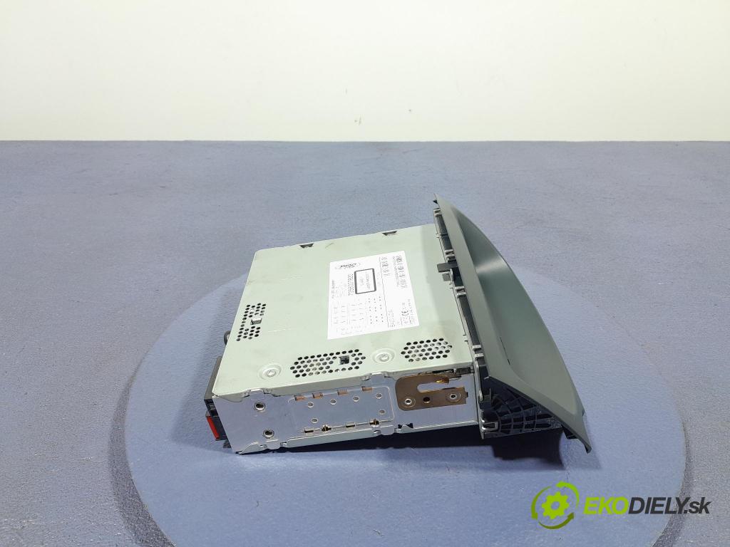 Ford Ka 2015 Radio I Navigácia: 7356007820